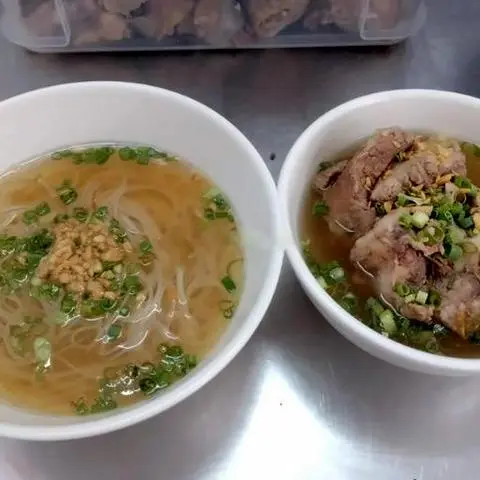 Hình ảnh Mì xương xí quách ( nước )