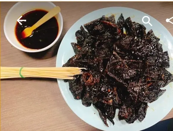 Hình ảnh Khô bò đen 100g