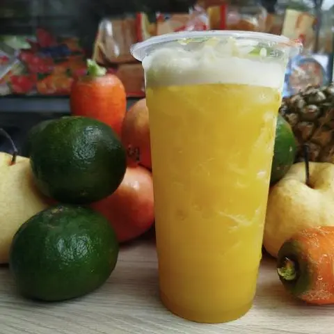 Hình ảnh Táo + Thơm