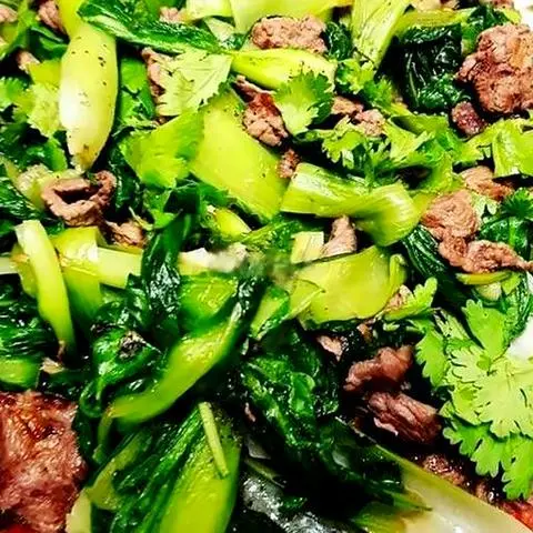 Hình ảnh Cơm bò xào cải