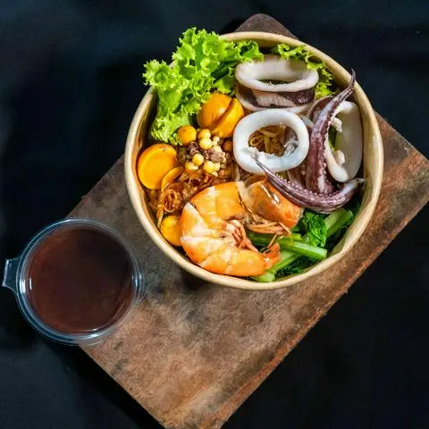 Hình ảnh Phở trộn áp chảo hải sản