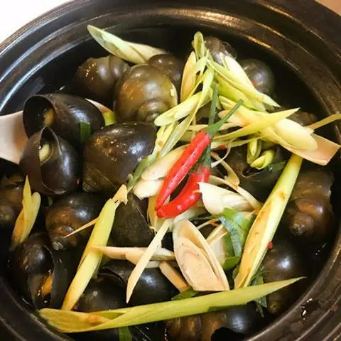 Hình ảnh Ốc bươu hấp sả