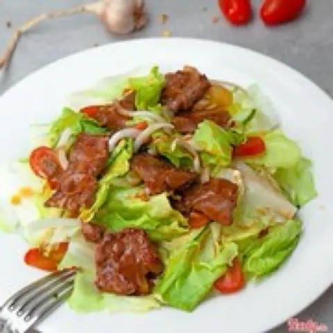 Hình ảnh Salad trộn bò