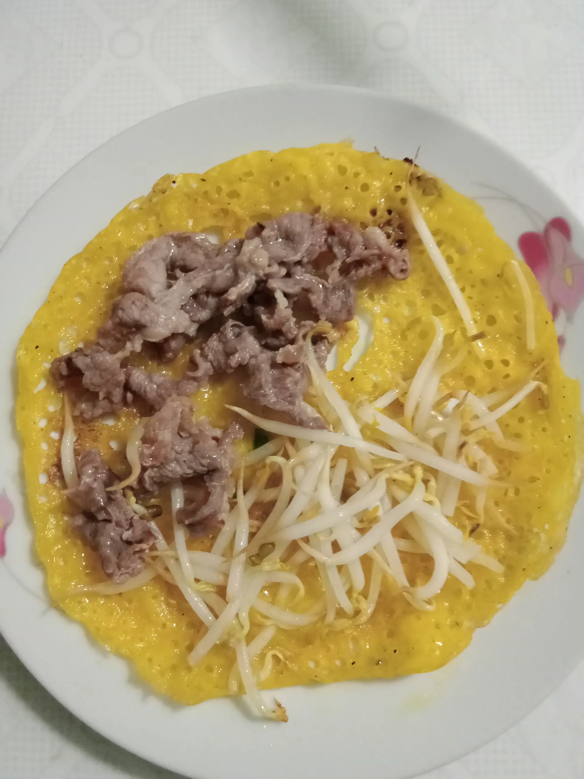Hình ảnh Bánh xèo thịt bò (giòn)