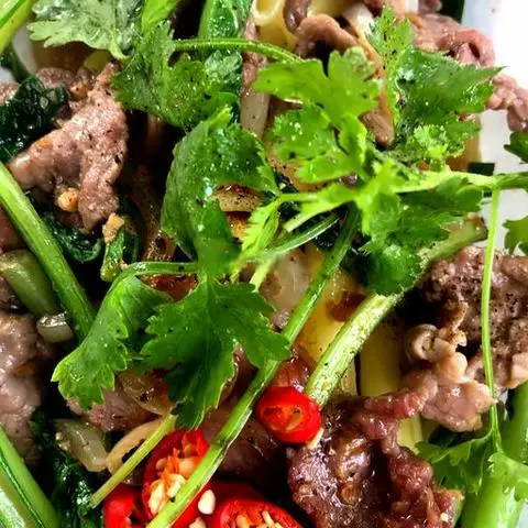 Hình ảnh Mì xào bò