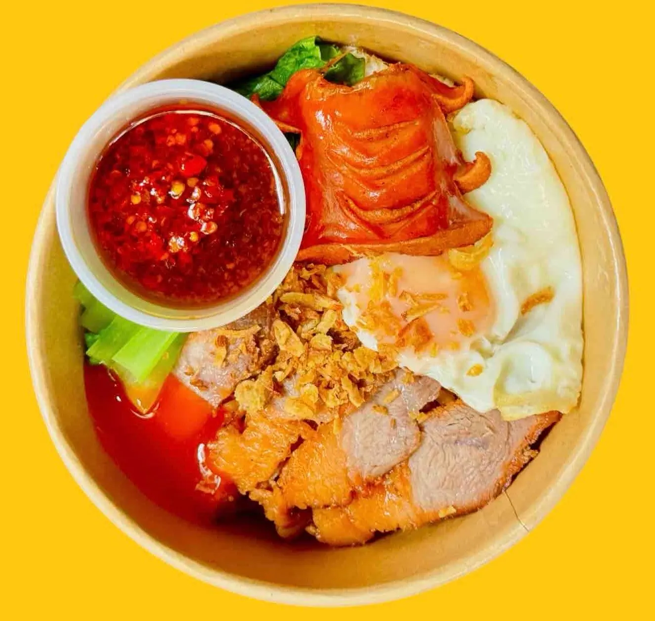 Hình ảnh Mì Trộn Trứng +  Xúc Xích + Xá Xíu