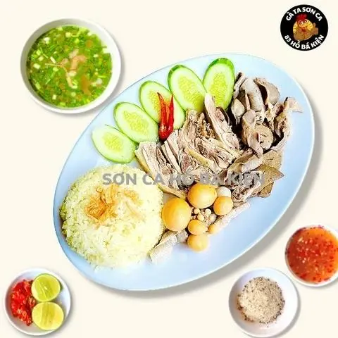 Hình ảnh Cơm đặc biệt - thịt gà + lòng trứng 