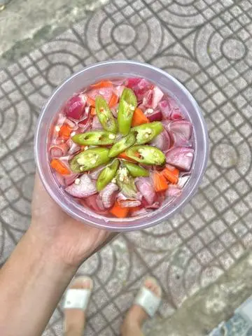 Hình ảnh Hành ngâm chua ngọt - 300g