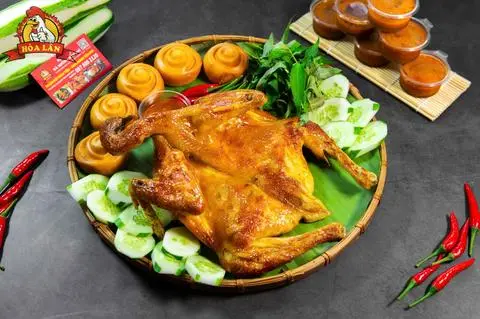 Hình ảnh Combo Gà ta quay- bánh bao 6 cái- Coca Cola
