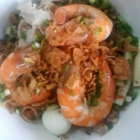 Hình ảnh Hủ tiếu nam vang khô đặc biệt