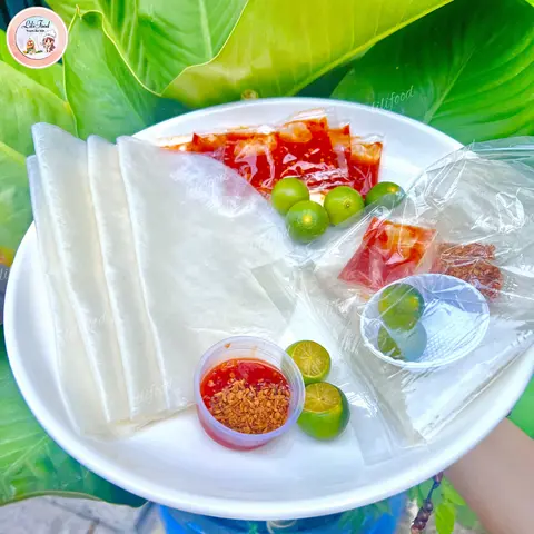 Hình ảnh Bánh Tráng Dẻo Chấm Ớt Rim Mật Ong