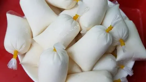 Hình ảnh Combo 10 Bịch Sữa Chua