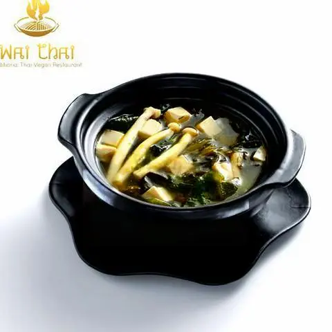 Hình ảnh Canh nấm rong biển đậu non