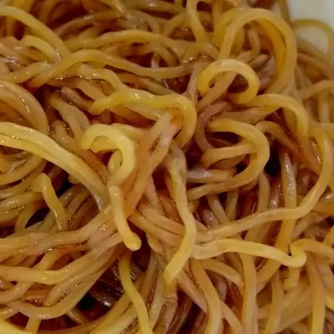 Hình ảnh Mì thêm ( khô )