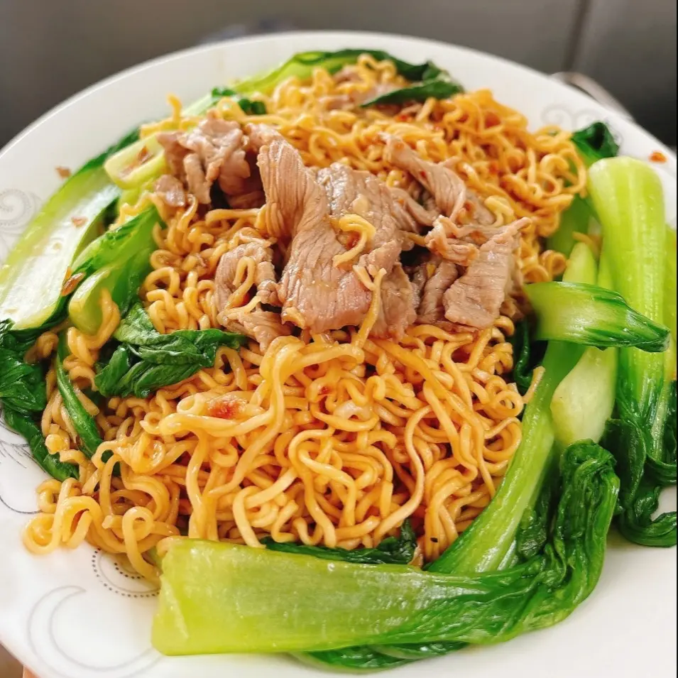 Hình ảnh Mì xào bò trứng 