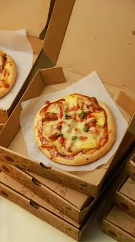 Hình ảnh Pizza Gà