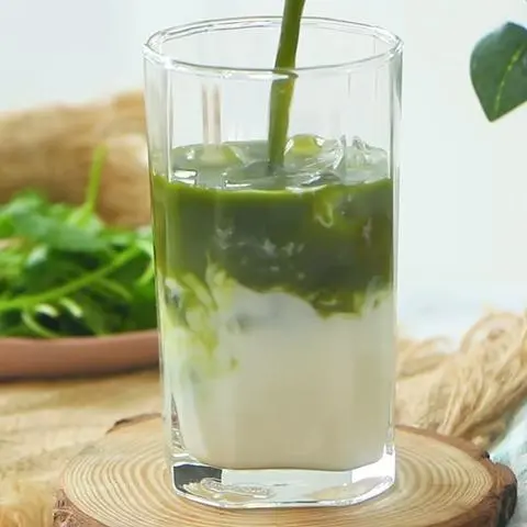 Hình ảnh Rau Má Sữa Tươi Ly Lớn