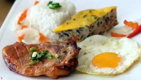 Hình ảnh Sườn chả trứng + tặng canh (SL có hạn)