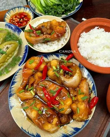 Hình ảnh cá hú kho gừng