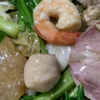 Hình ảnh mì gói xào thập cẩm 
