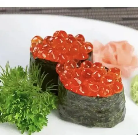 Hình ảnh Sushi trứng cá hồi(2viên)