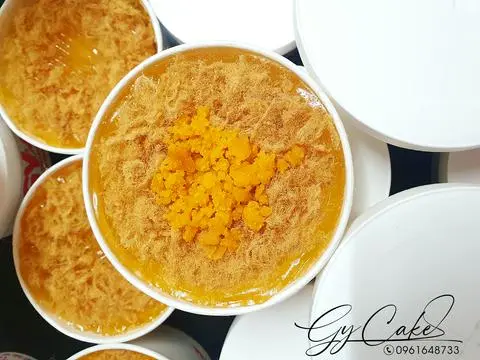 Hình ảnh Bông Lan Trứng Muối Sốt bơ nhỏ