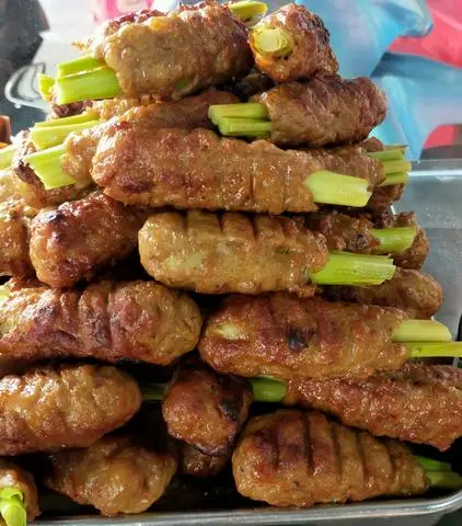 Hình ảnh Nem nướng thêm