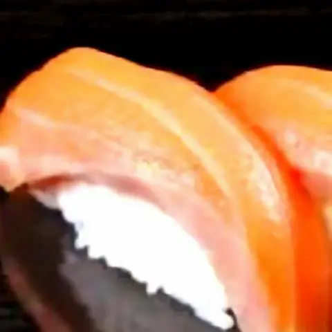 Hình ảnh Cá hồi sushi