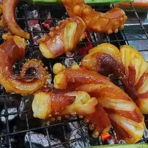 Hình ảnh RÂU BẠCH TUỘT NƯớNG MUỐI ỚT