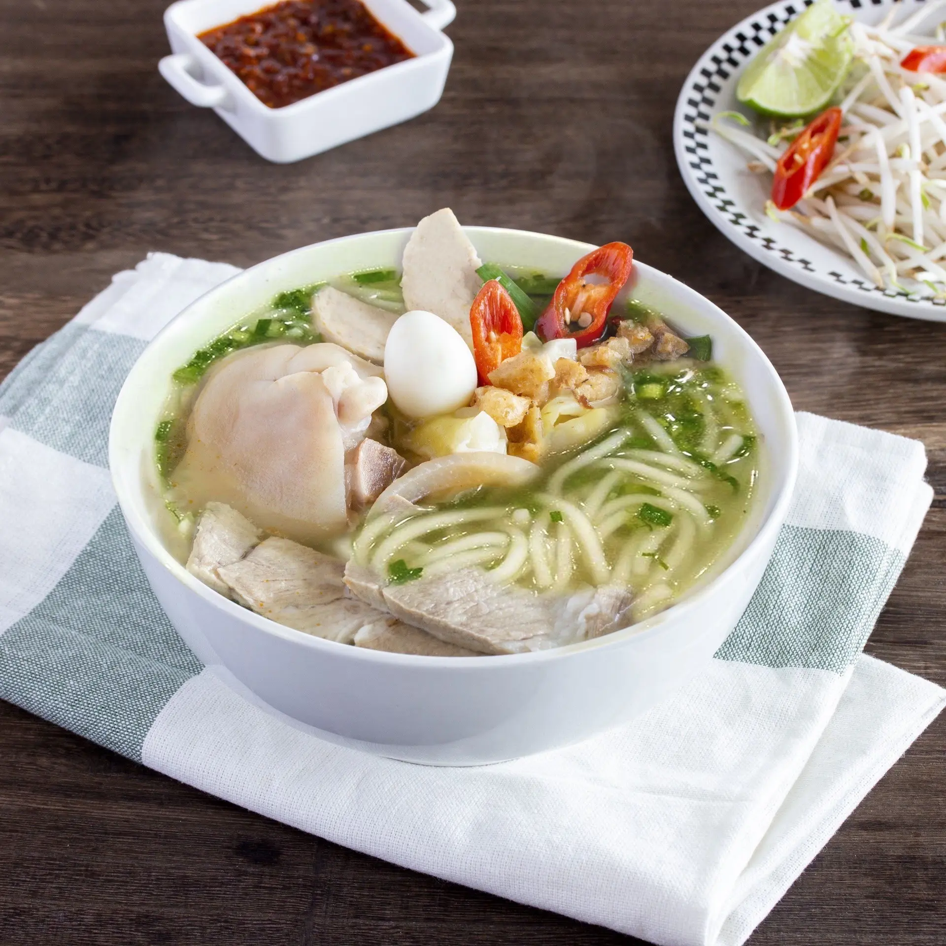 Hình ảnh Bánh canh thập cẩm giò