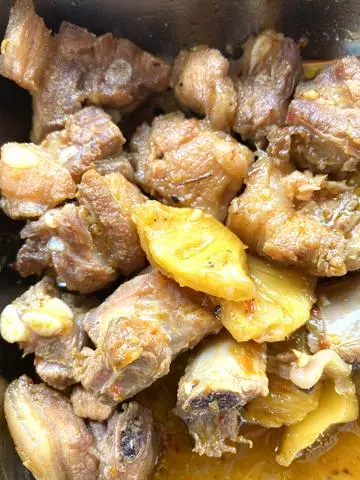 Hình ảnh Sườn non kho thơm