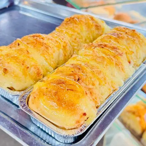 Hình ảnh Bánh PM Sữa Chà Bông (Đế Bạc Dài)
