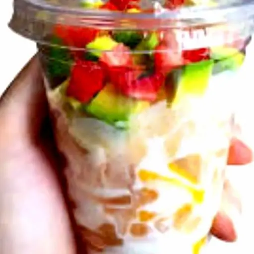 Hình ảnh Bơ-dâu-xoài dằm sữa chua