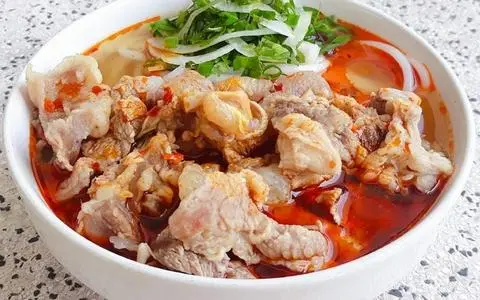 Hình ảnh Bún Tái Gân