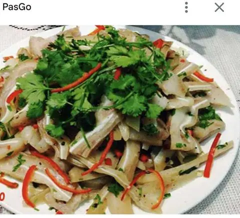 Hình ảnh gỏi bì tai heo 