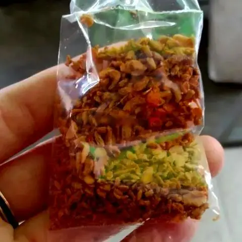 Hình ảnh Muối tôm thêm