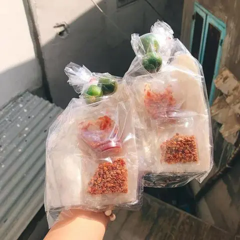 Hình ảnh Bánh Tráng Chấm Ớt