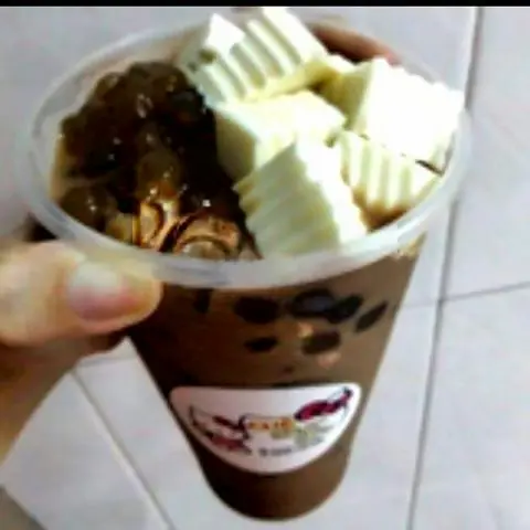 Hình ảnh Trà sữa socola khúc bạch
