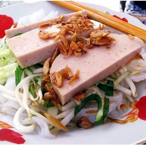 Hình ảnh Bánh Ướt Trứng Gà Chả