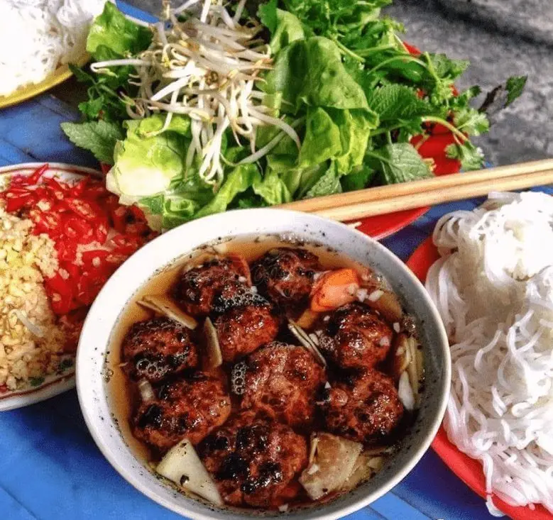 Hình ảnh Thêm chả băm 