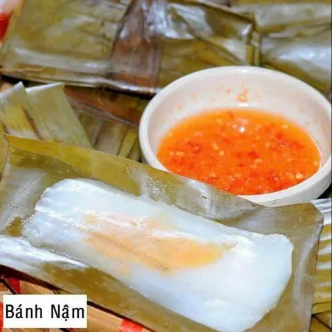 Hình ảnh Bánh Nậm Lá Chuối