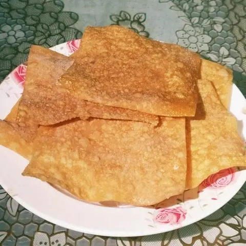 Hình ảnh Hoành thánh lá chiên