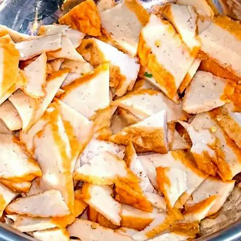 Hình ảnh Chả cá thêm