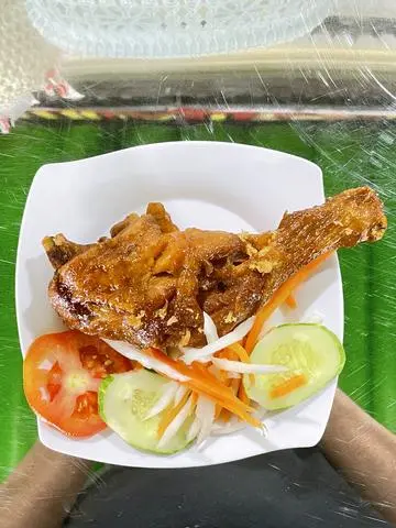Hình ảnh Đùi Gà Rô Ti