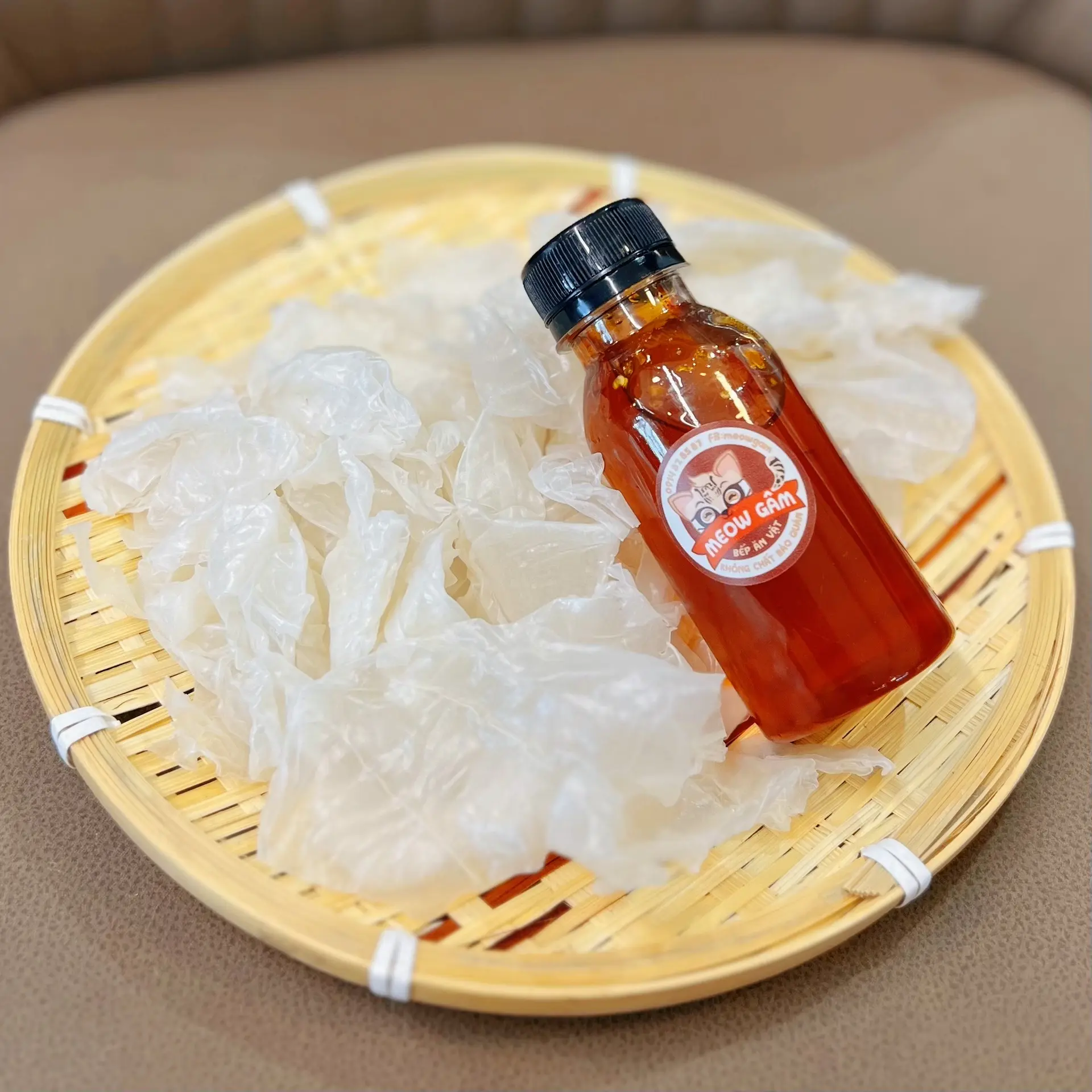 Hình ảnh Set Chấm 3: Sốt Tắc Chua Ngọt Cay + Bánh Tráng Phơi Sương Xé