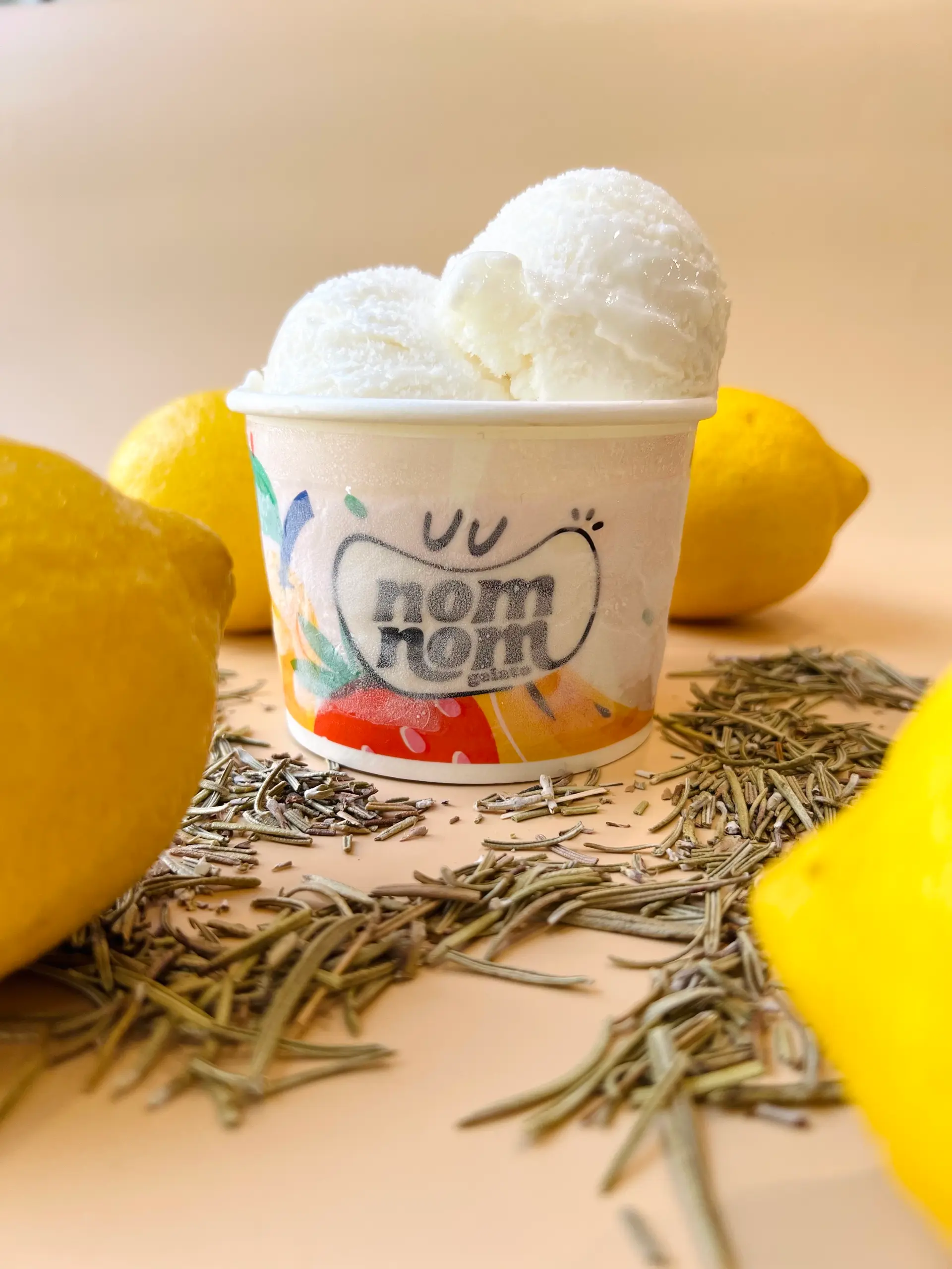 Hình ảnh Kem chanh vàng - hương thảo