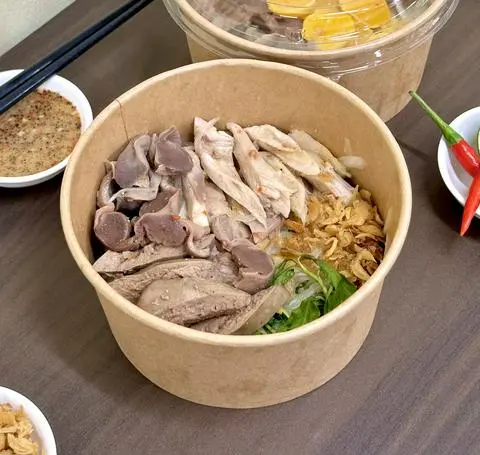 Hình ảnh Gỏi thịt gà lòng gà