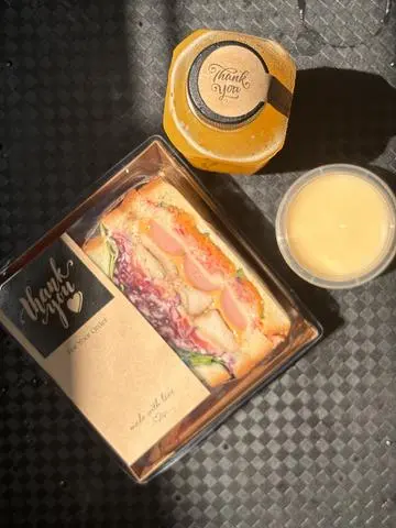 Hình ảnh Sandwich nhân Gà