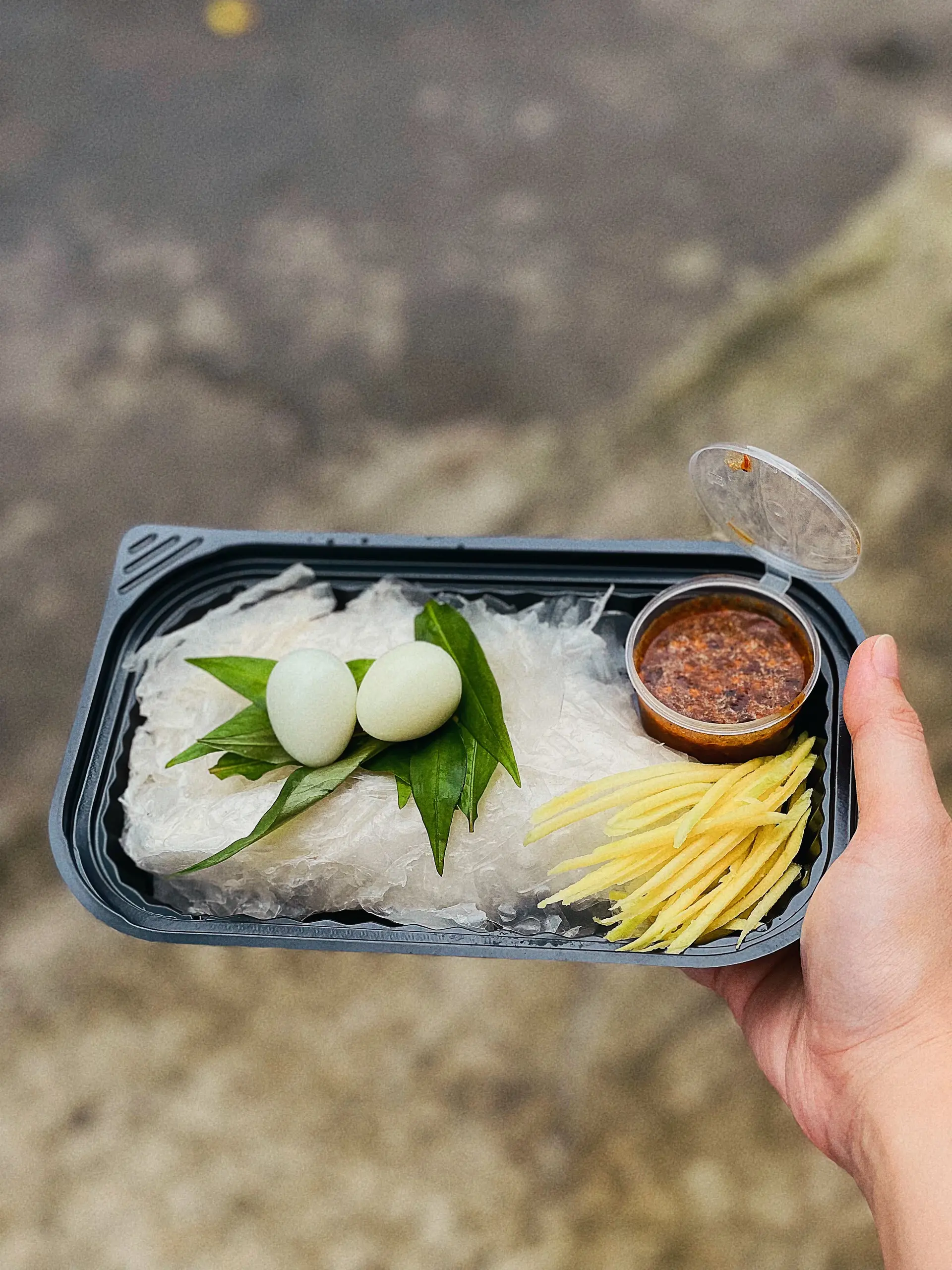 Hình ảnh Bánh tráng chấm