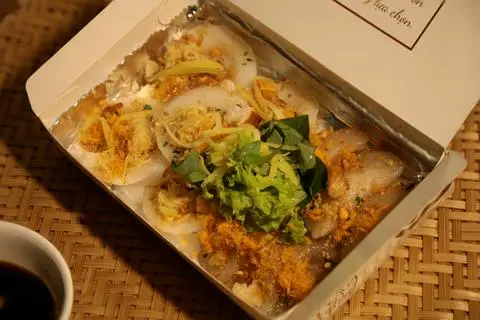 Hình ảnh Bèo dạt mây trôi (Bánh bèo+Bột lọc)